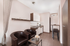 Florin Apart Hotel