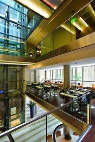 Lanchid 19 Design Hotel