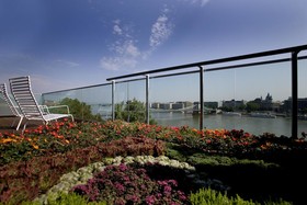 Lanchid 19 Design Hotel