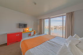 Lanchid 19 Design Hotel