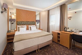 Marmara Hotel
