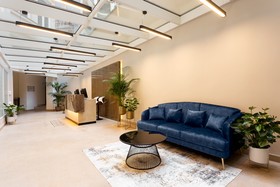 Mera Hotel