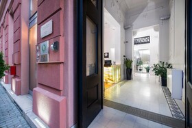 Opera Garden Hotel & Apartments