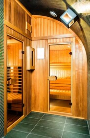 Opera Garden Hotel & Apartments