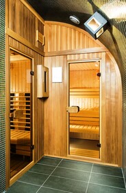 Opera Garden Hotel & Apartments