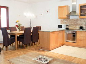 Paradise Apartment