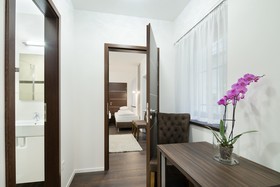 Paulay Downtown Apartments