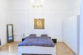 Pelicanstay In Buda Historical District