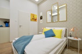 St King by Hi5 Apartments