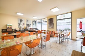 The Honest Budapest by chic&basic