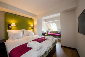 The Three Corners Hotel Art
