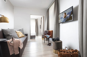 The Three Corners Hotel Art