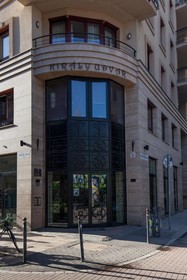 Town Hall Apartments