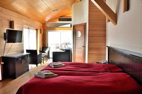 Vogue Apartments Room