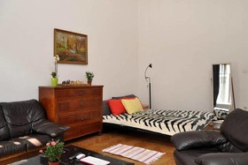 Yolo Hostel