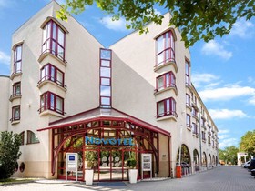 Castrum Hotel Szekesfehervar