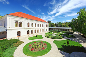 Anna Grand Hotel