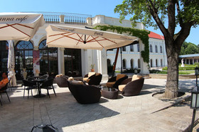 Anna Grand Hotel