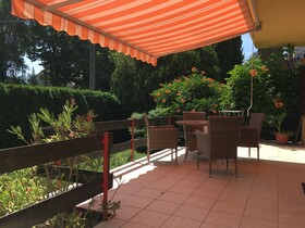 Mella Holiday House