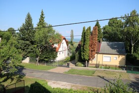 Mella Holiday House