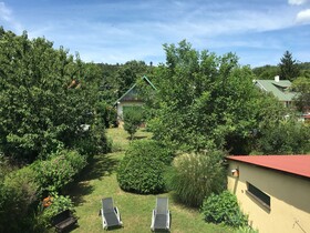 Mella Holiday House