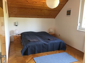 Mella Holiday House