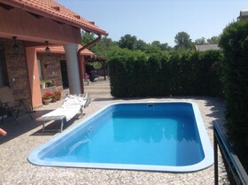 Villa Piros