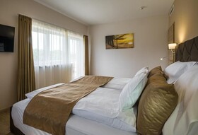 Kistucsok Etterem Food & Room