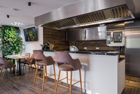 Kistucsok Etterem Food & Room