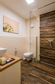 Kistucsok Etterem Food & Room