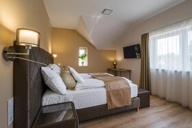 Kistucsok Etterem Food & Room