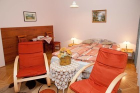 Yowan Apartments