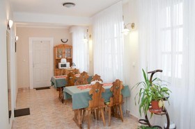 Yowan Apartments