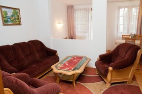 Yowan Apartments