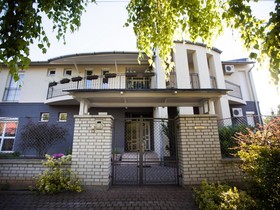 Csenge Villa