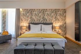 Hotel Botrytis