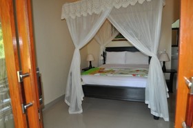 Arya Amed Beach Resort