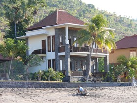 Pondok Vienna Beach