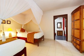 Tirta Ayu Hotel & Restaurant