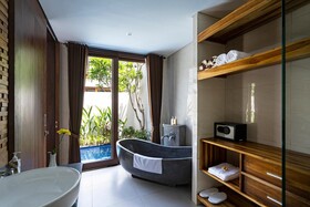 Calna Villa Kuta Bali