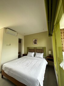 Honu Studio Living