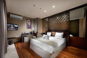 The Sterling Hotel & Villa's