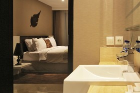 The Sterling Hotel & Villa's