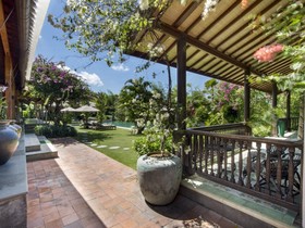 Villa Theo