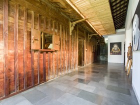 Villa Theo
