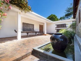 Villa Theo