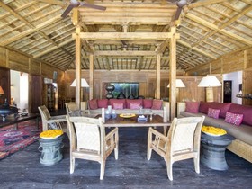 Villa Theo