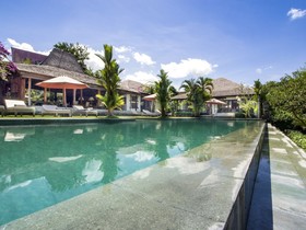 Villa Theo