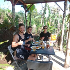Dong Losog Camping Lodge And Resto