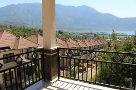 CLV Hotel & Villas